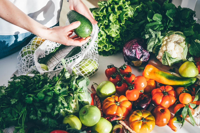 Ăn rau trước bữa ăn có thể giúp hạ đường huyết